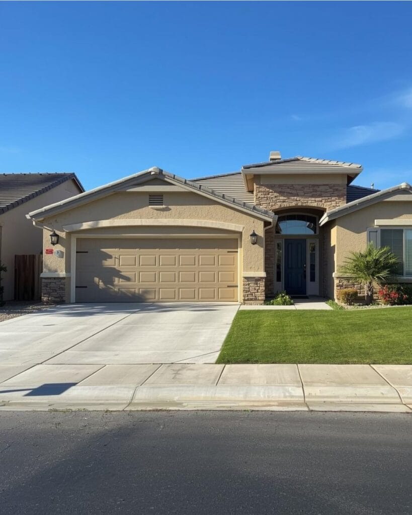 Expert Pressure Washing Curb Appeal in Indio CA