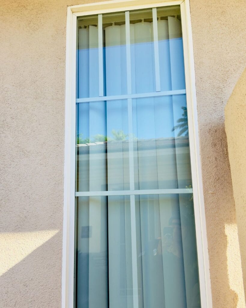 Window cleaning in Palm Desert CA